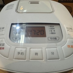 アイリスオーヤマ製 ジャー炊飯器 KS-RC21M10-W（2021年製） の画像