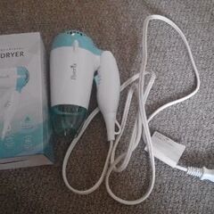 電気ケトル、コンパクトイオンドライヤーの画像