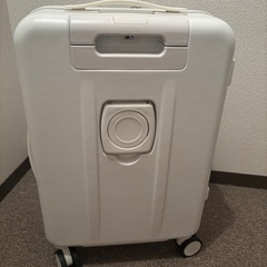 キャリーケース　未使用の画像