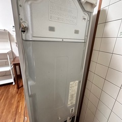 HITACHI 冷蔵庫の画像