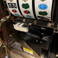 パチスロ実機 大都技研 4号機 初代 押忍!番長 ドアキー、設定キー付き スロット台の画像