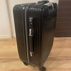 キャリーケースの画像
