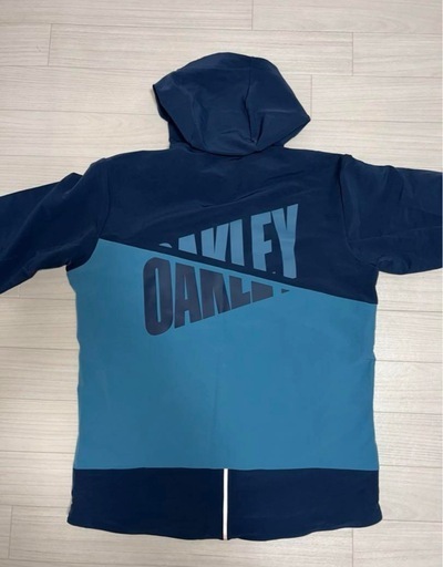 OAKLEY メンズオークリー男のジャケットサイズL