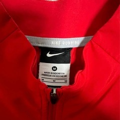 【NIKE】 ユニセックスナイキウインドブレーカー M サイズの画像