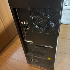 OMEN HP ゲーミングデスクトップの画像
