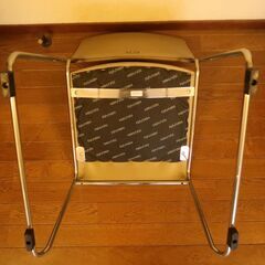 スタッキングチェア 5脚の画像