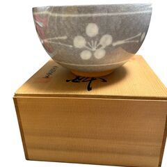 未使用　菓子鉢　氷裂 菓子器「九西陶芸造」梅絵 深皿 料理皿 木箱入り 特選 骨董品 古美術　の画像