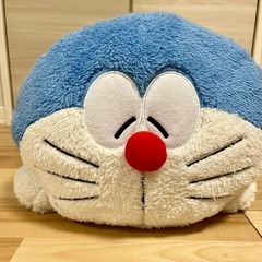ドラえもん　BIGぬいぐるみの画像