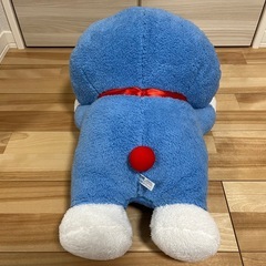 ドラえもん　BIGぬいぐるみの画像