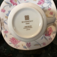 食器(ブランドコーヒーカップ、お皿、お湯呑みなど)の画像