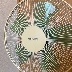 古い扇風機の画像