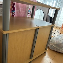 テレビ台の画像
