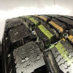 【新品】YOKOHAMA GEOLANDAR i/T G072 215/80R15 109/107L LT 15インチ スタッドレス 2本 22年製 ジムニー ダットサンピックアップ等　(STYの画像