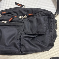 ショルダーバッグの画像