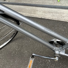 (DH) 通勤•通学に！ ブリヂストン シティサイクル Single Star 自転車 26インチ 変速3段 ライト付 BAAマーク付き シルバー系  中古品 ④の画像