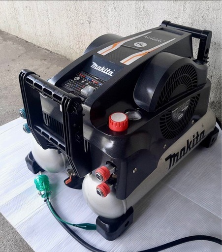 コンプレッサー