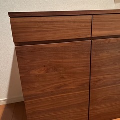 収納棚カップボード無印良品の画像