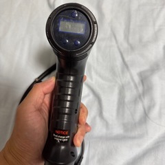 エアコンプレッサー 充電式 自転車空気入れ の画像