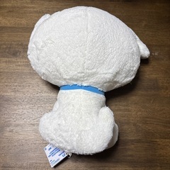 クレヨンしんちゃんスマホスタンド＆シロのぬいぐるみ2個せセットの画像