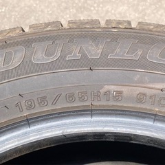 DUNLOP 195/65R15 24年製　冬タイヤの画像