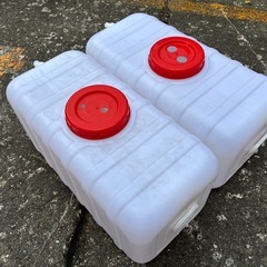 給水タンク　集水タンク　キッチンカータンク　80L 2個セットの画像
