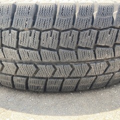 DUNLOP 195/65R15 24年製＋23年製　冬タイヤの画像
