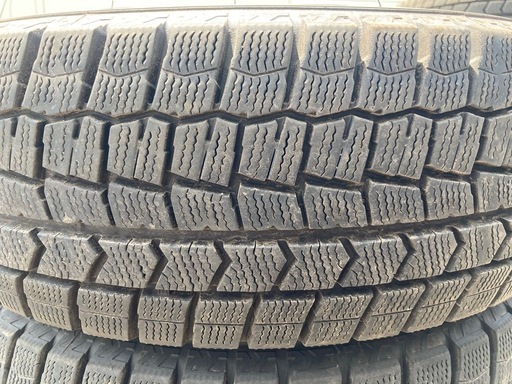 DUNLOP 195/65R15 24年製＋23年製　冬タイヤ