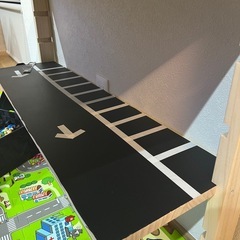 キッズ用プレイデスクの画像