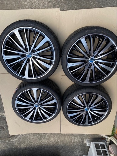 【中古美品　バリ山　ガリキズ無し】ロクサーニ　タルカス　19インチ