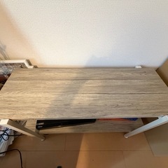 木製テレビボードの画像
