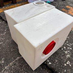 給水タンク　集水タンク　キッチンカータンク　40L 2個セットの画像