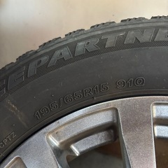 スタッドレス！ホイール４本付き！倉庫保管！の画像
