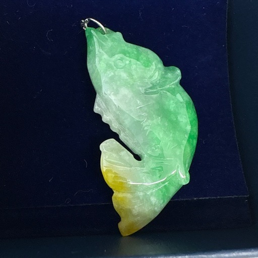 翡翠 魚型ルース 約5.5cm