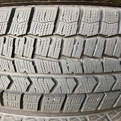 DUNLOP 195/65R15 23年製　スタッドレスタイヤ　4本の画像
