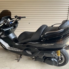 YAMAHA マジェスティ250 SG03J セル始動 black customの画像