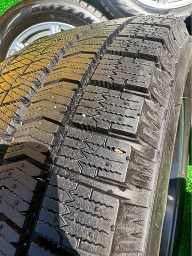 プリウス対応 16インチ VRX2 205/55R16 2022年製 溝深め 室内保管 ホイールセット 美品