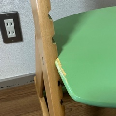 座面可動式チェアの画像