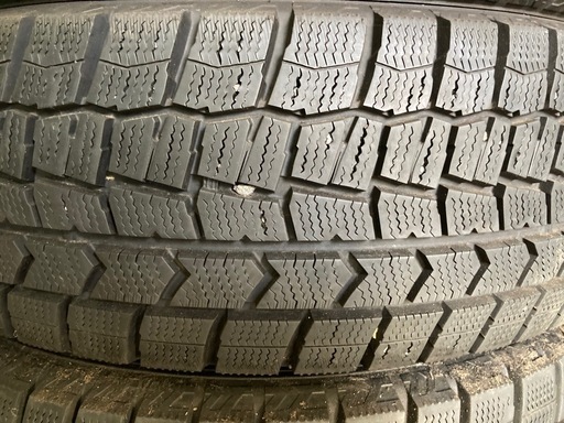 DUNLOP 195/65R16 23年製　冬タイヤ
