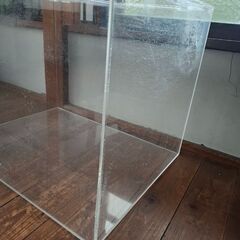 アクリル水槽　60×45×45cmの画像