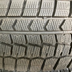 DUNLOP 185/65R15 24年製＋23年製　冬タイヤの画像