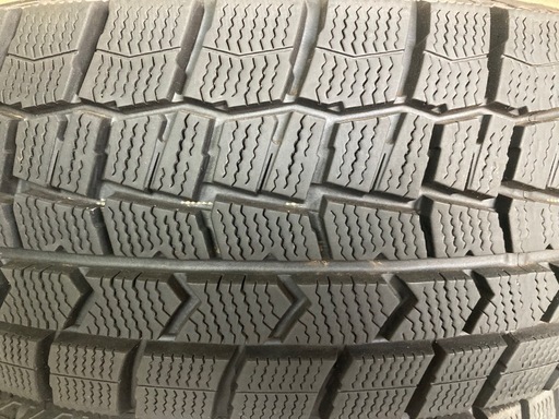 DUNLOP 185/65R15 24年製＋23年製　冬タイヤ