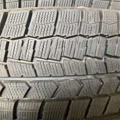DUNLOP 185/65R15 24年製＋23年製　冬タイヤの画像