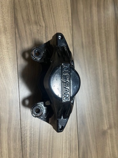 スカイラインECR33リアブレードキャリパー