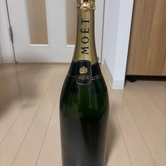 【ウェルカムスペース用】MOËT & CHANDON シャンパンディスプレイの画像