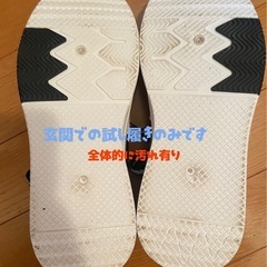 スニーカー　22.5cm ~23cm？の画像