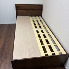 ニトリ　シングルベッド　フレームの画像