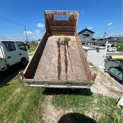 日産ATLASダンプの画像