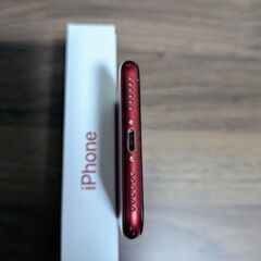 美品 iPhone SE2 64GB （PRODUCT）RED SIMフリーの画像