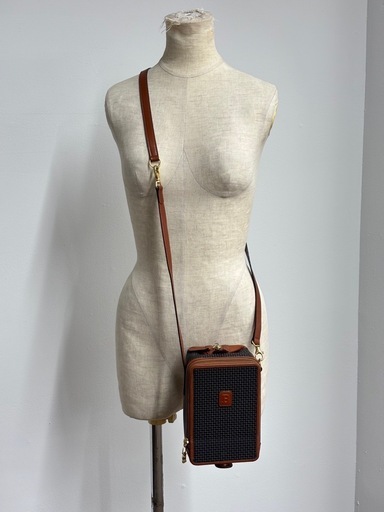 BALLY バリー　ショルダーバッグ ヴィンテージBロゴ　ゴールド金具