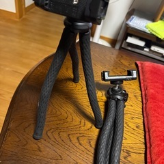 スマホ三脚の画像